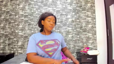 Ariana online show from 09/12/25, 12:05