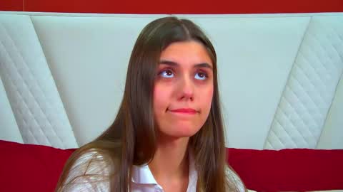 Ariana online show from 11/15/25, 06:44