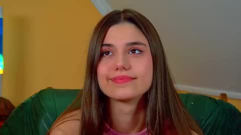 Ariana online show from 11/26/25, 06:36