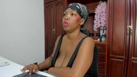 Andrea online show from 10/07/25, 08:50