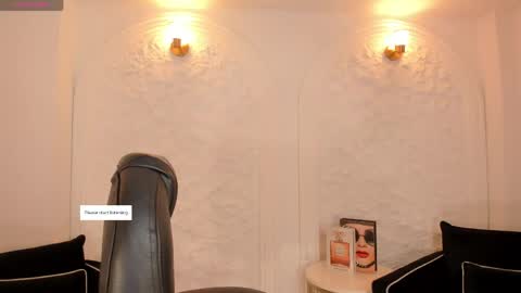 Ariana Dumont online show from 05/15/26, 10:55