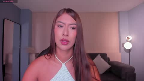 Ariana Dumont online show from 05/28/26, 11:07