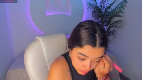 arianapierce online show from 10/23/25, 12:26