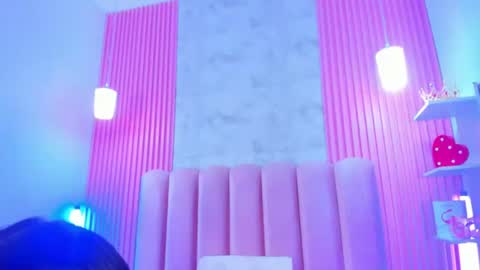 ArianaRougee online show from 07/17/26, 04:08