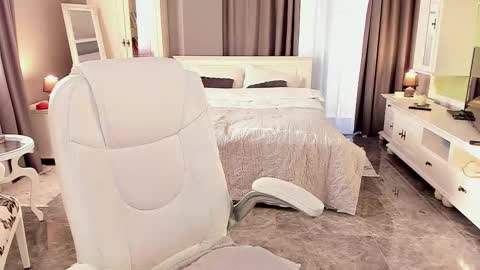 Snapshot of arianasage_ chatting on 02/11/26, 02:00 Ana online show from 02/11/26, 02:00