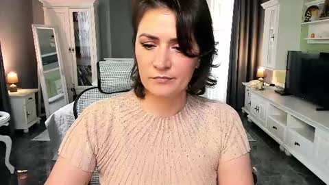 Ana online show from 07/10/26, 01:36