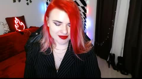 Snapshot of arianasaint chatting on 04/17/26, 07:28 Mistress Ariana online show from 04/17/26, 07:28