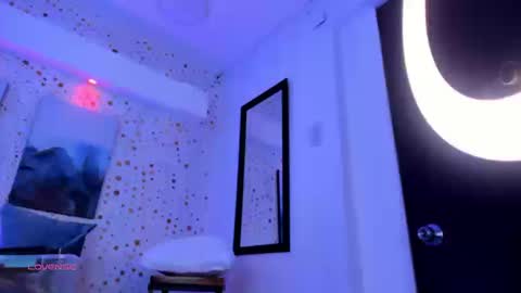 Ari  online show from 09/15/25, 01:22