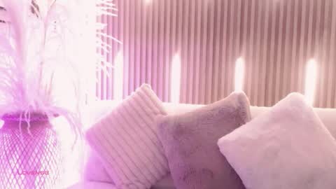 Ari  online show from 11/13/25, 01:32