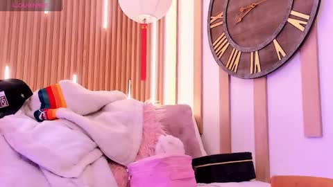 Ari  online show from 01/13/26, 01:05