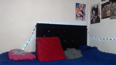 Snapshot of arianauwu666 chatting on 03/08/25, 10:13 help me 100 hands up my OF is Free online show from 03/08/25, 10:13