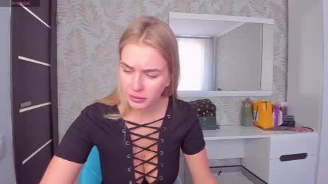 Ariana online show from 04/20/26, 11:24