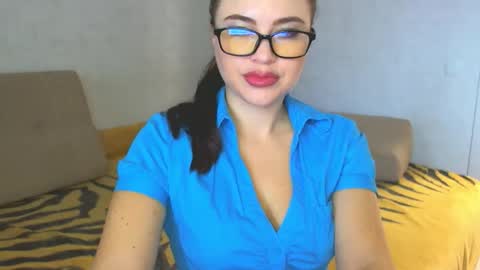 ArianaxSky online show from 11/24/25, 10:48
