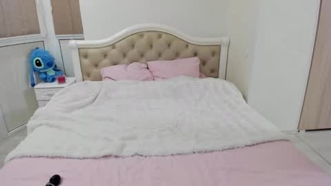 arianightx online show from 01/24/25, 07:39