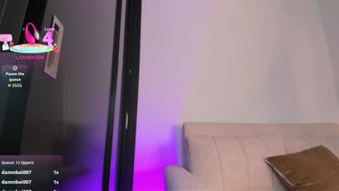 arianna_0 online show from 09/24/25, 01:14