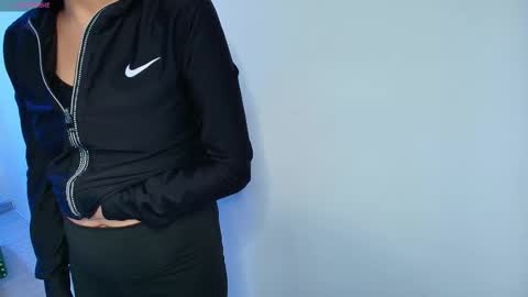 arianna_sweeet online show from 10/04/25, 03:48