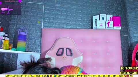 Arianna online show from 09/26/25, 07:40