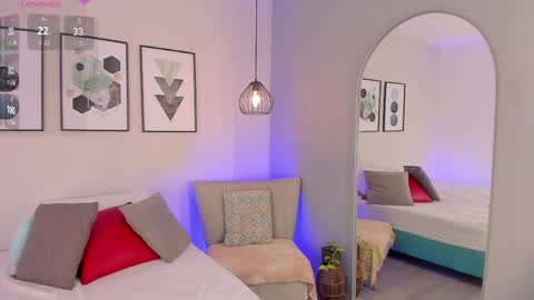 Aria online show from 04/13/26, 11:05