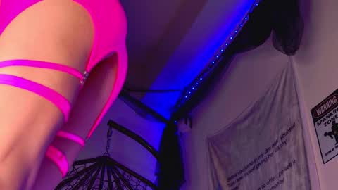 Aria online show from 02/15/26, 07:10