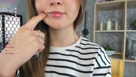 Snapshot of arieceruantes chatting on 11/25/25, 03:17 Eva online show from 11/25/25, 03:17