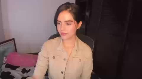 Ariel Pink Diamond online show from 09/11/25, 09:04