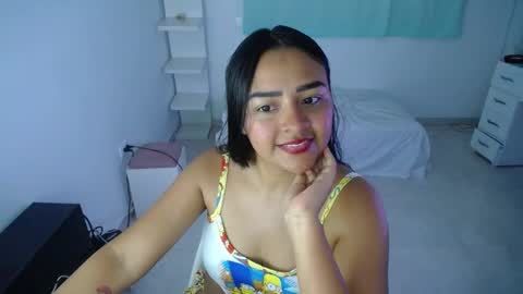 Snapshot of ariel_princess02 chatting on 02/28/25, 03:48 daniella online show from 02/28/25, 03:48