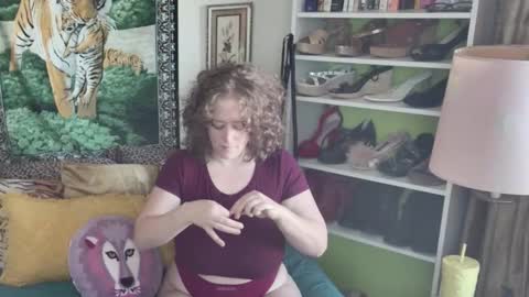 Arielle Ari online show from 11/04/25, 04:06