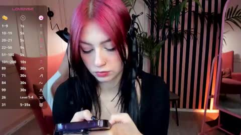 Ariel online show from 02/23/25, 05:39