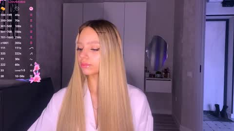 Snapshot of arielarlt chatting on 04/30/26, 12:55 Ase online show from 04/30/26, 12:55