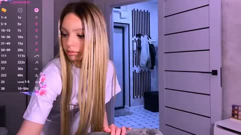 Snapshot of arielarlt chatting on 05/11/26, 09:12 Ase online show from 05/11/26, 09:12