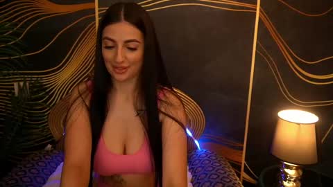 Ariel online show from 03/07/25, 04:11