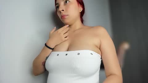 Stephany  online show from 10/25/25, 03:36