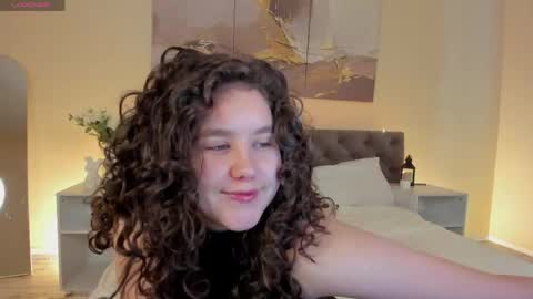 Ariella GTM3  Tue Wed Thu Fri Sat  0400 am-1030pm online show from 05/06/26, 01:14