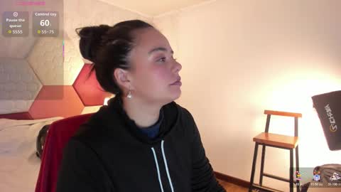 arriel online show from 11/04/25, 02:43