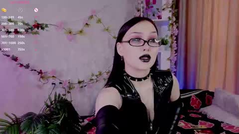 Dee online show from 03/10/26, 05:34