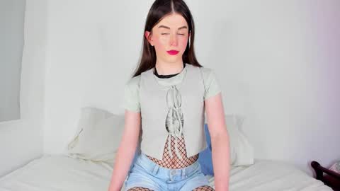 Ariel Mishel online show from 10/31/25, 10:16