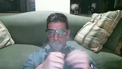 Snapshot of arielsinho chatting on 05/26/26, 03:02 Anon online show from 05/26/26, 03:02