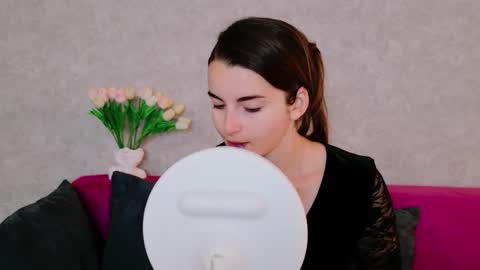 arielstonks_lovee online show from 09/11/25, 03:28