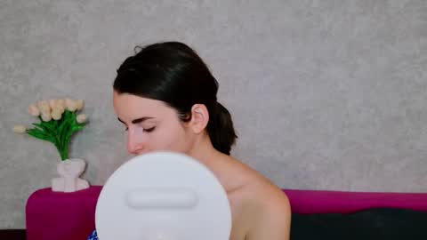 arielstonks_lovee online show from 09/23/25, 03:42