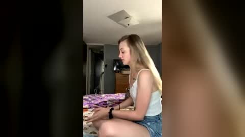 arielwilson00 online show from 06/30/26, 08:43