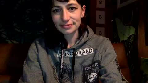 ariel  colin when hes here online show from 12/23/24, 03:18