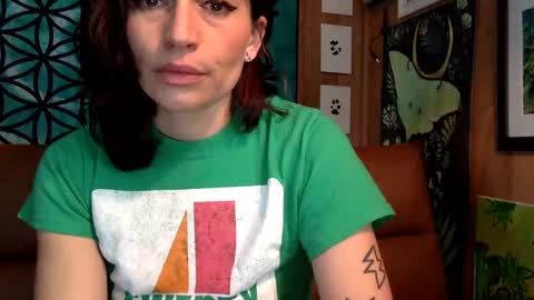 ariel  colin when hes here online show from 12/23/24, 03:12