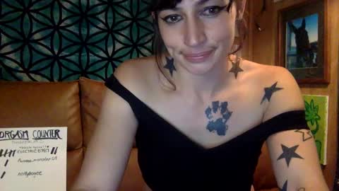 ariel  colin when hes here online show from 12/29/24, 05:12