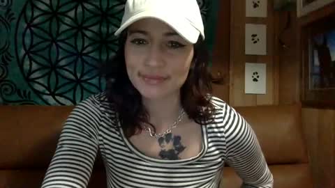 ariel  colin when hes here online show from 02/25/25, 02:22