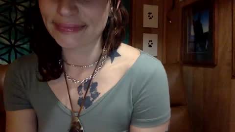 ariel  colin when hes here online show from 03/07/25, 02:57