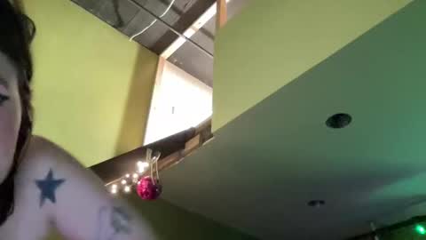 ariel  colin when hes here online show from 03/11/26, 04:51