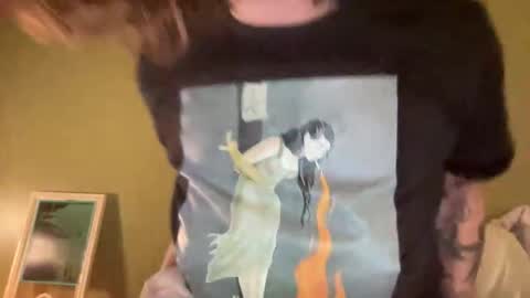 ariel  colin when hes here online show from 04/02/26, 03:59