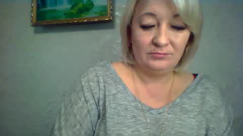Snapshot of arielxloveresss chatting on 10/28/25, 07:01 ArielXLoveresss online show from 10/28/25, 07:01