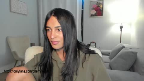 Aria online show from 10/25/25, 07:38