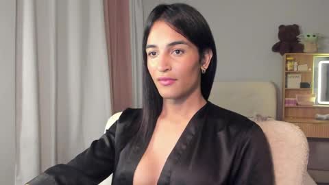 Snapshot of ariia1_ chatting on 04/25/26, 03:42 Aria online show from 04/25/26, 03:42